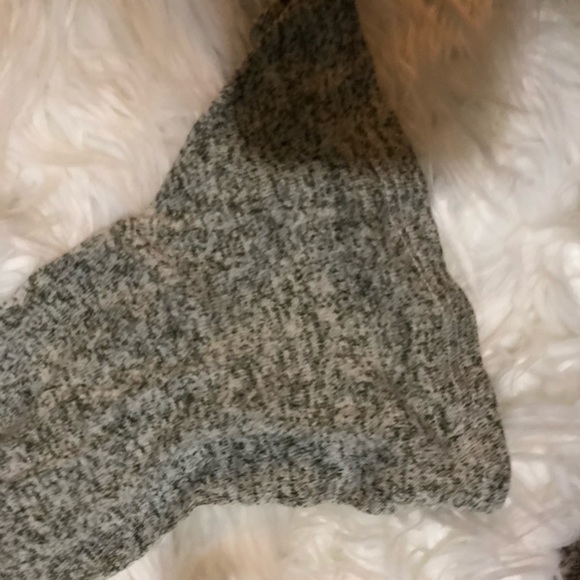 Grey Sav Labrant bell Sleeve top - Picture 2 of 4